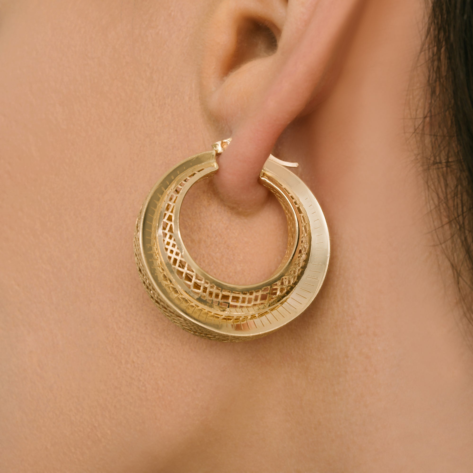 How to Clean Silver Jewelry