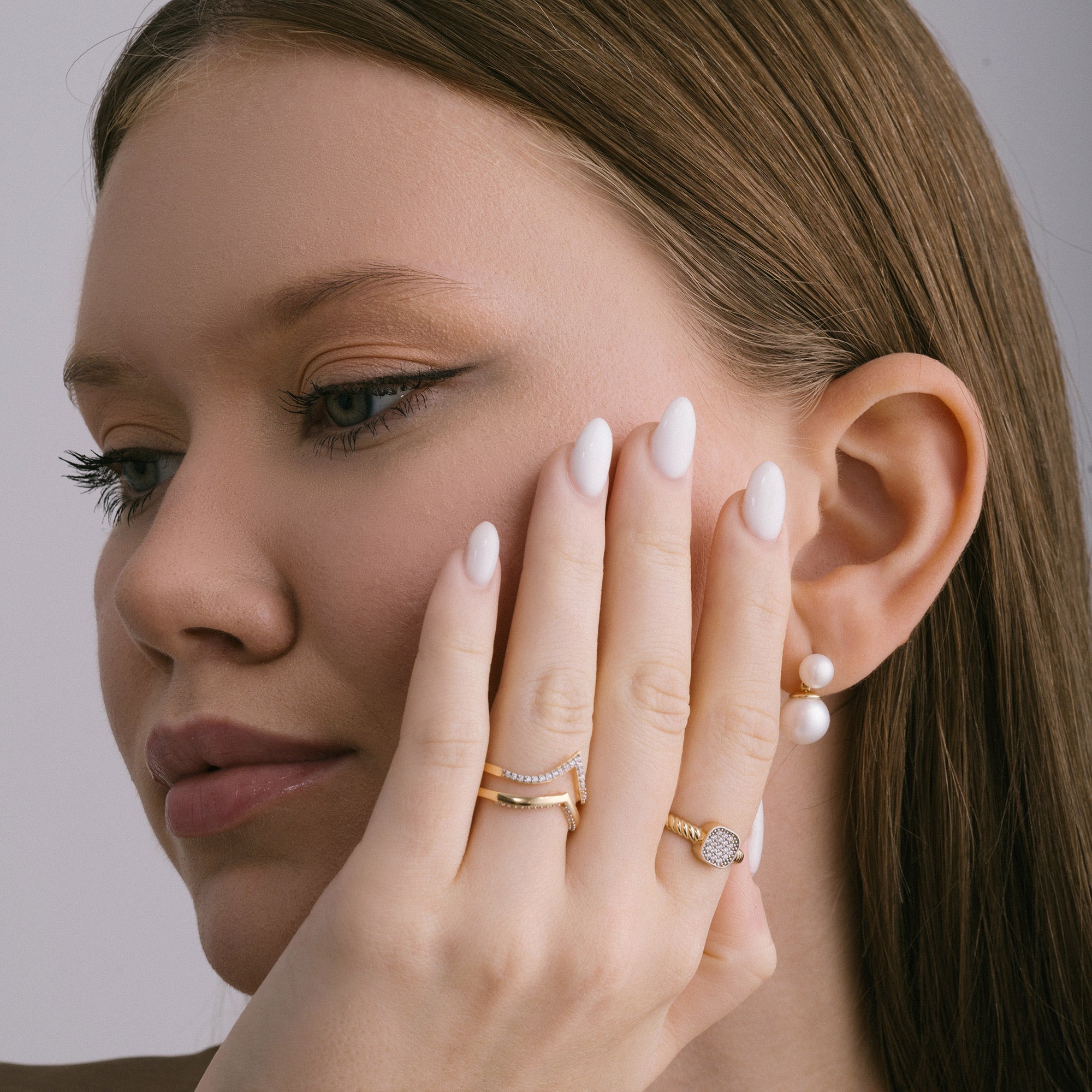 How to Clean Tarnished Jewelry