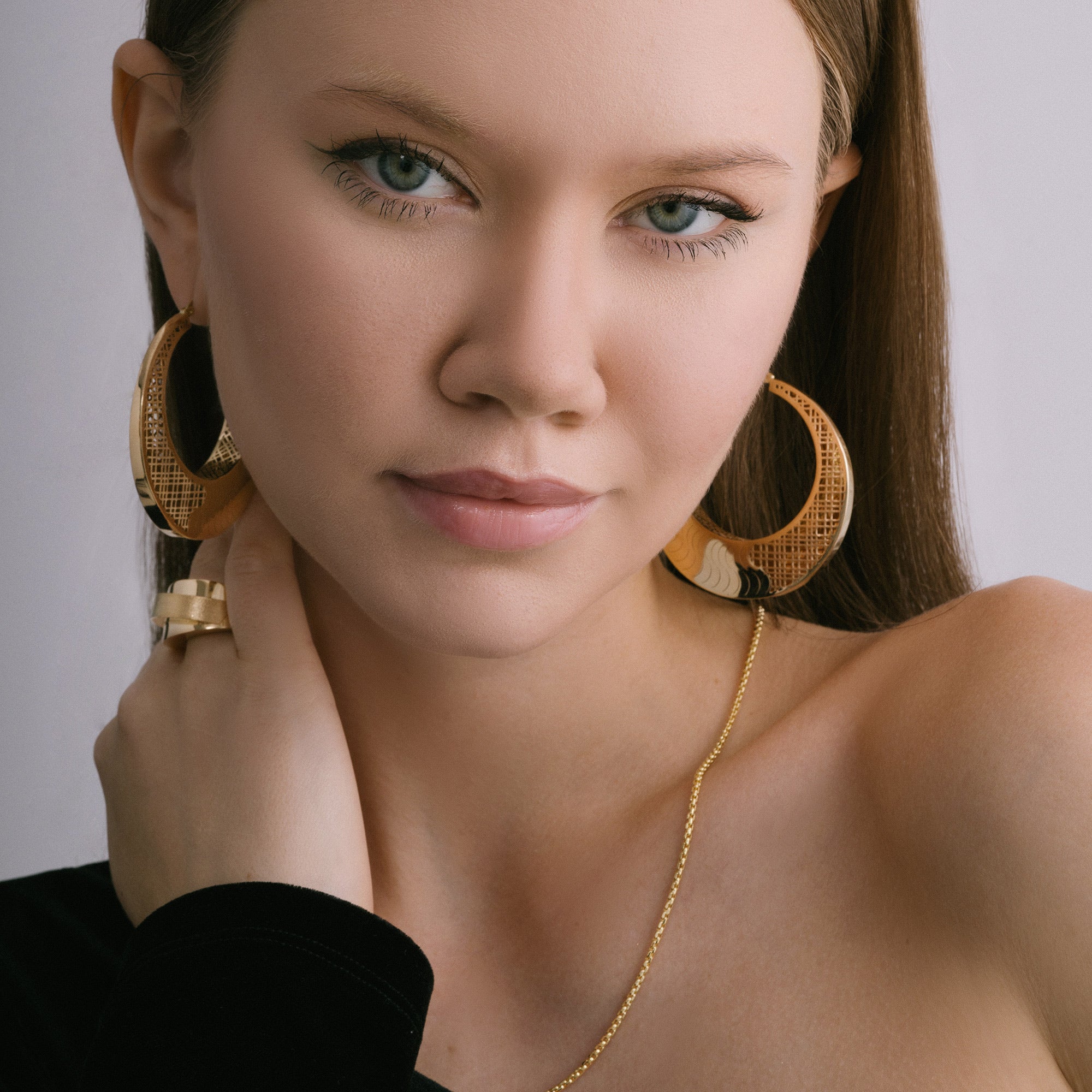 Whisper Gold Ring