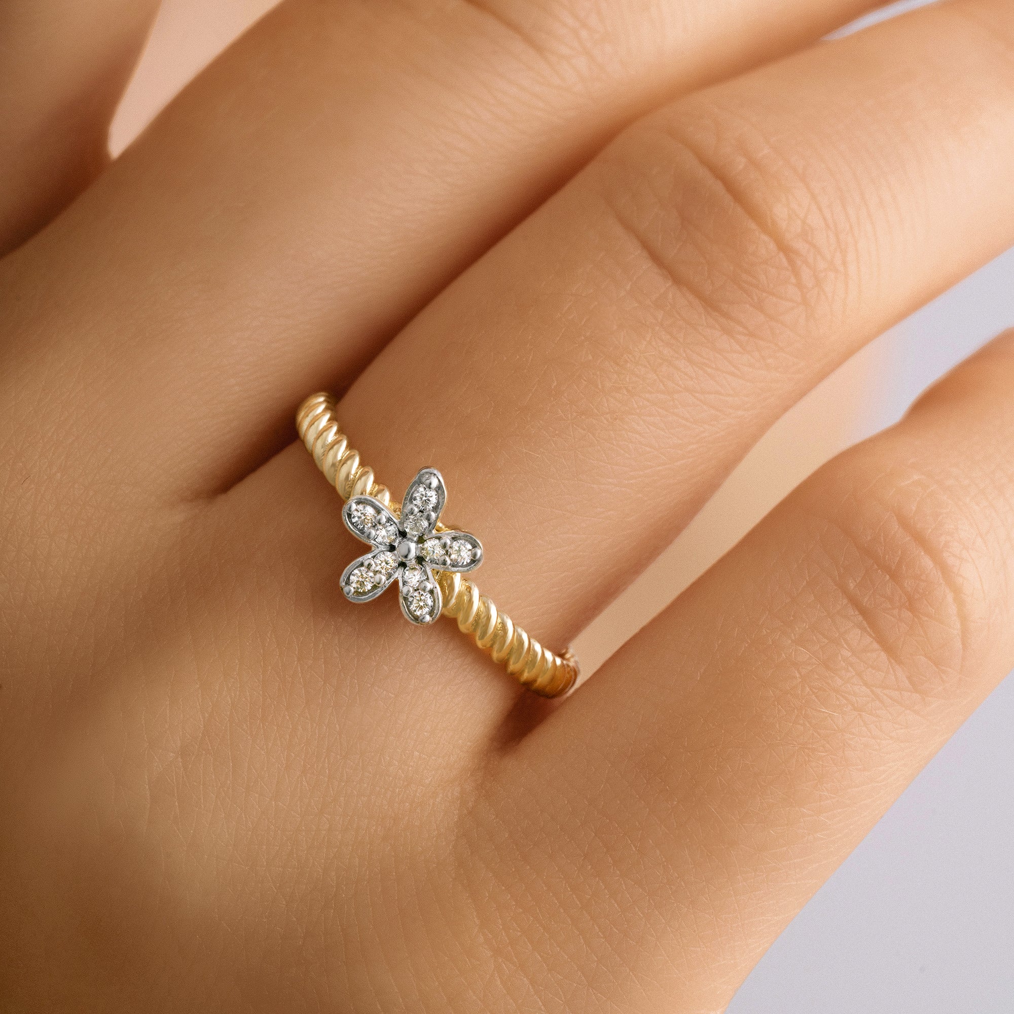 Daisy Cluster Pavé Ring