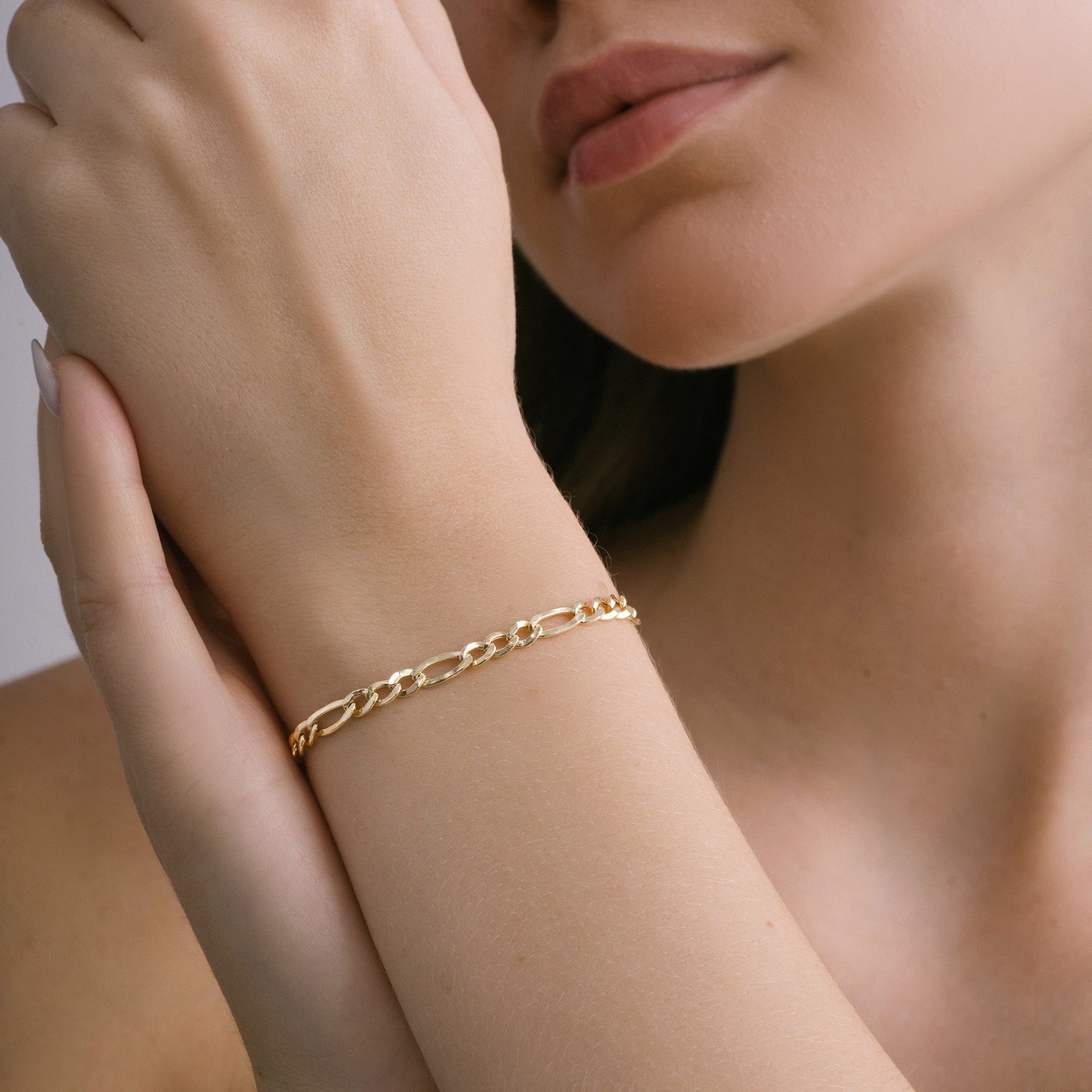 Figaro Link Chain Gold Bracelet for Women